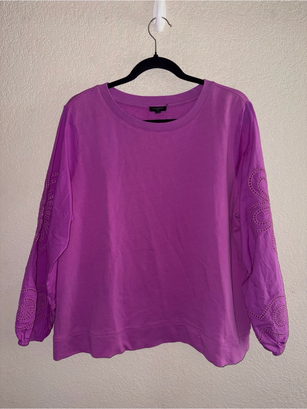 💜EUC Talbots “Eyelet Sleeves Crewneck Sweatshirt” Radiant Orchid💜 Sz X (0X/14W) - Picture 4 of 12